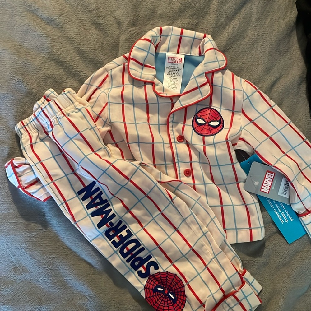 Boys 2T Marvel Spider man PJs